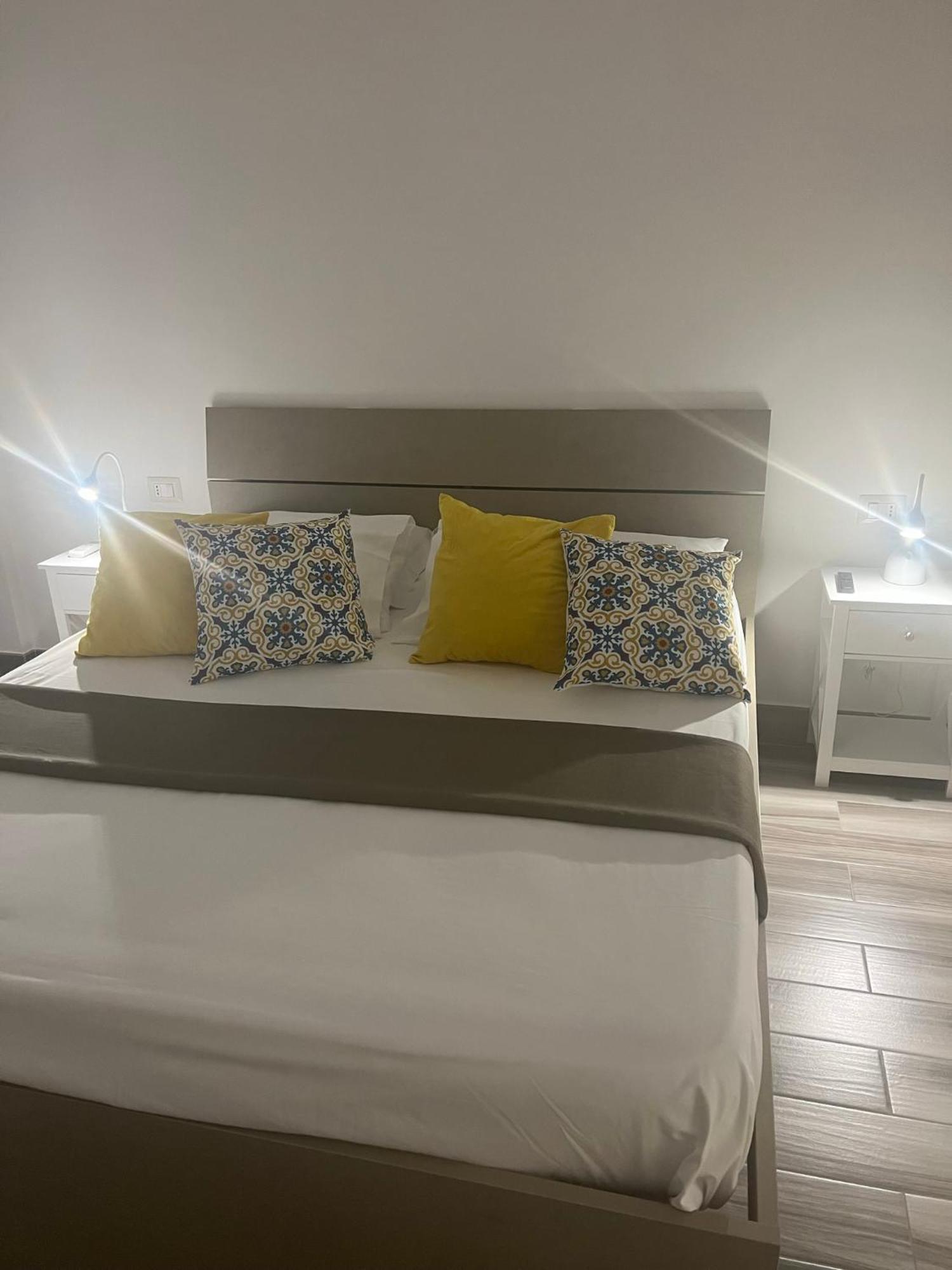 City Home 77 Napoli Ngoại thất bức ảnh